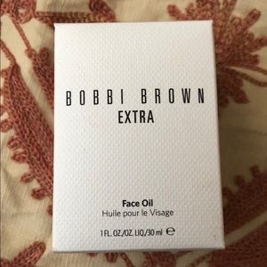 Bobbi Brown face oil